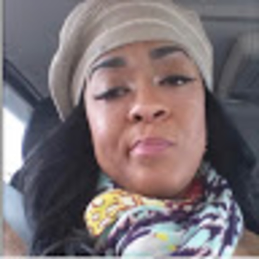 Meet your Posher, Monyuette